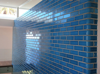 Pyrolave Suisse c/o Ruf Design AG - Der Lavastein bietet vielfältige Möglichkeiten lebendige Farben und Strukturen hinzuzufügen und zu kreieren. 